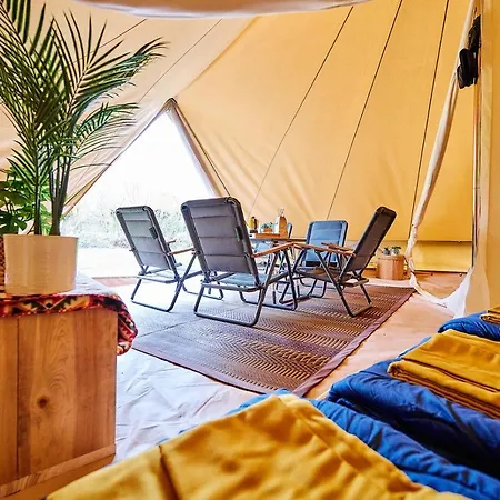 Tipi Tent Op Een Rustieke Camping * Larochette
